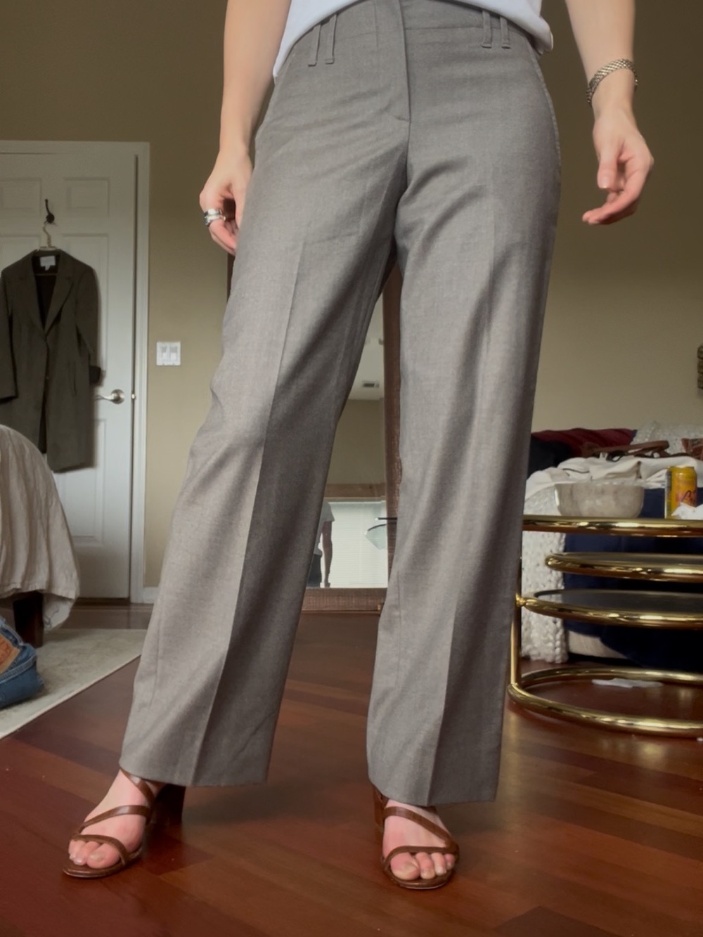 Stunning Brunello Cuccinelli Wool and Cachemire Straight Leg pleated trousers - Picture 3 of 10